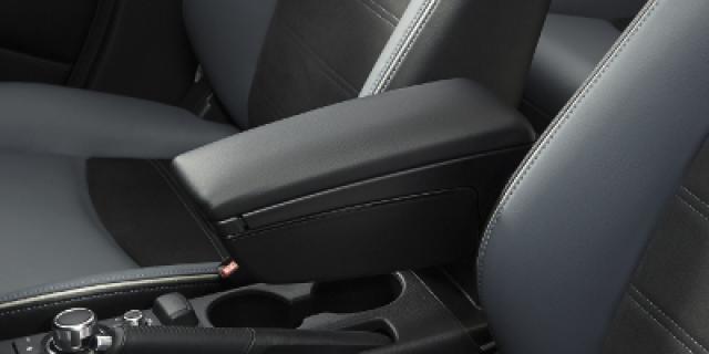 middensteun_mazda2